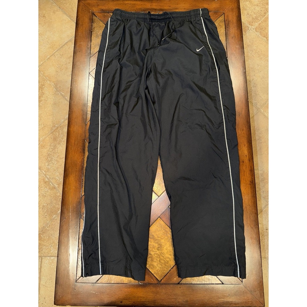 VINTAGE Nike Y2K Mens 2XL Black Track Pants Swoosh Logo Windbreaker Piping Baggy